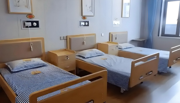 情妃得已