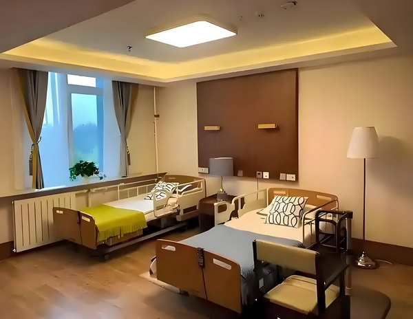 昏鸦尽